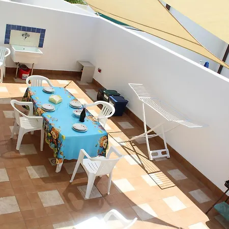 Villetta Daniela N 1 4/6 P.l 100 Dal Mare * Torre Suda